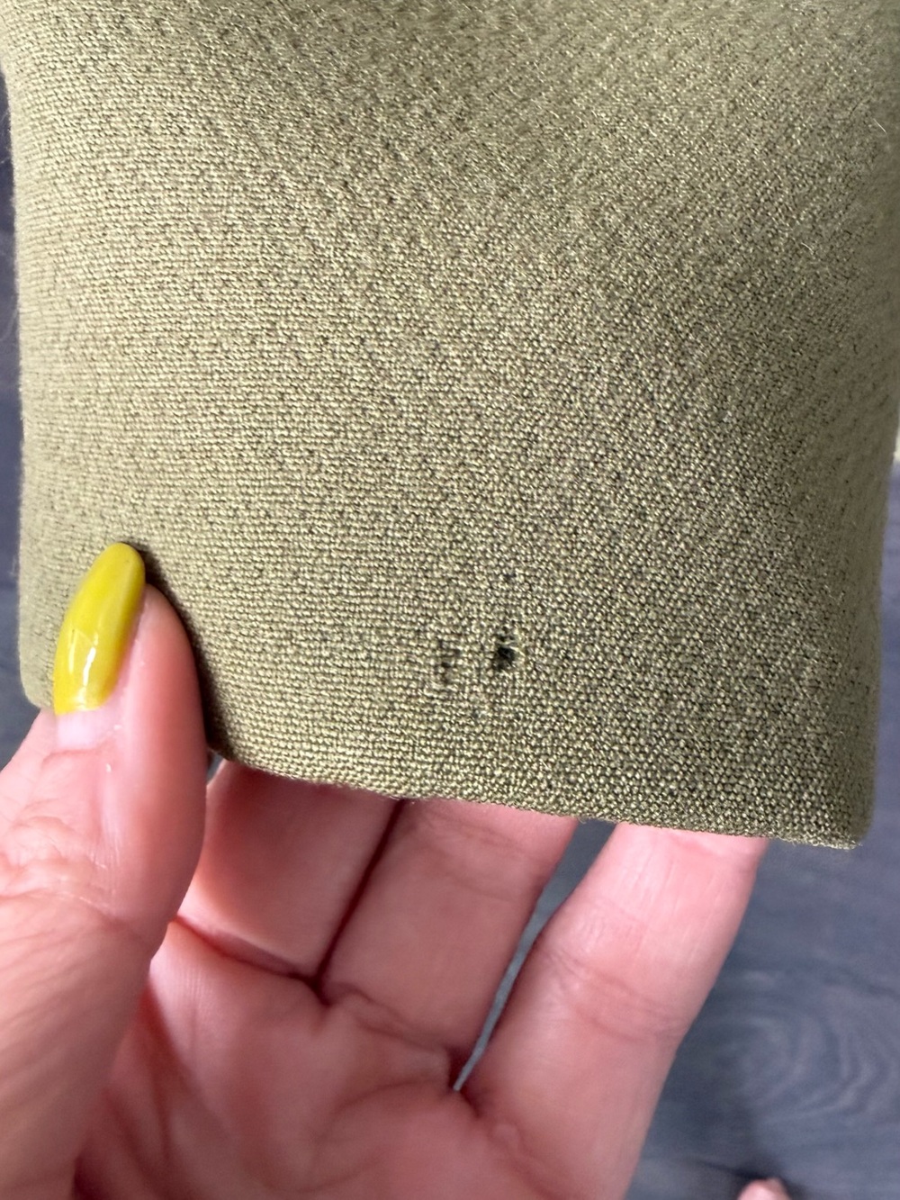 Vintage Olive Green Double-Breasted Coat with Faux Fur Collar - Picture 7 of 11